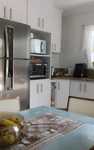 Casa para alugar com 220m², 4 quartos e 3 vagasCozinha