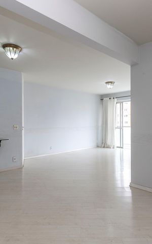 Apartamento para alugar com 110m², 3 quartos e 2 vagas Apartamento para alugar com 110m², 3 quartos e 2 vagasSala