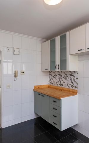 Apartamento para alugar com 110m², 3 quartos e 2 vagas Apartamento para alugar com 110m², 3 quartos e 2 vagasCozinha