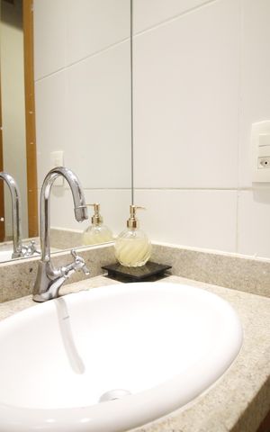 Casa de condomínio à venda com 140m², 4 quartos e 2 vagasLavabo