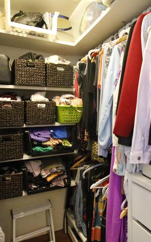 Casa de condomínio à venda com 140m², 4 quartos e 2 vagasCloset da suíte 4