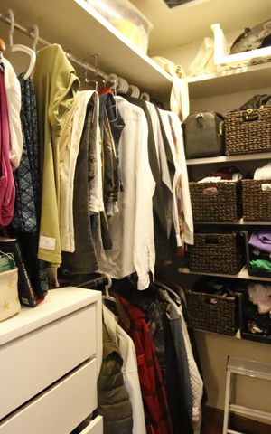 Casa de condomínio à venda com 140m², 4 quartos e 2 vagasCloset da suíte 4