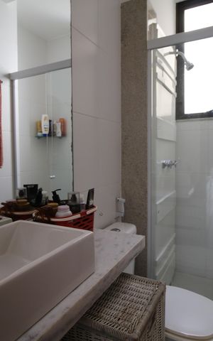 Casa de condomínio à venda com 140m², 4 quartos e 2 vagasBanheiro da Suíte 1