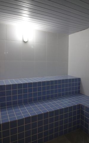 Casa de condomínio à venda com 140m², 4 quartos e 2 vagasÁrea comum