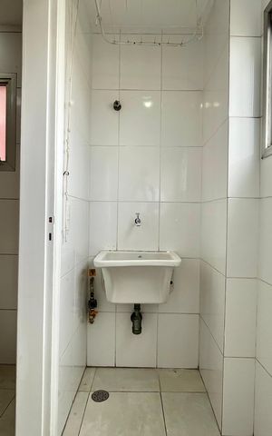 Apartamento à venda com 56m², 1 quarto e 1 vaga Apartamento à venda com 56m², 1 quarto e 1 vagaÁrea de Serviço