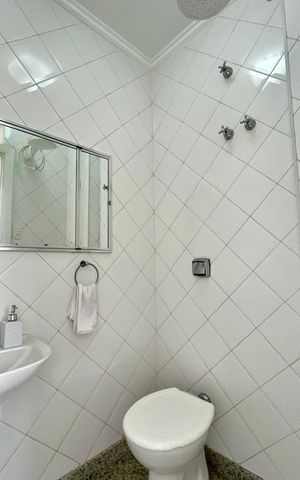 Apartamento à venda com 157m², 3 quartos e 1 vagaBanheiro de serviço