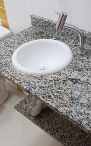 Casa à venda com 120m², 1 quarto e 2 vagasBanheiro da Suíte