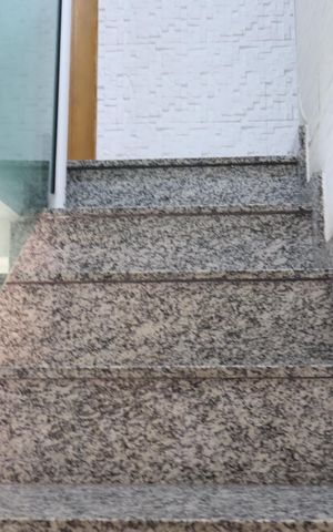 Casa à venda com 120m², 1 quarto e 2 vagasCorredor