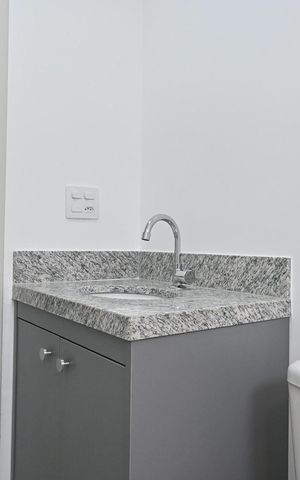 Apartamento à venda com 61m², 2 quartos e 1 vagaBanheiro