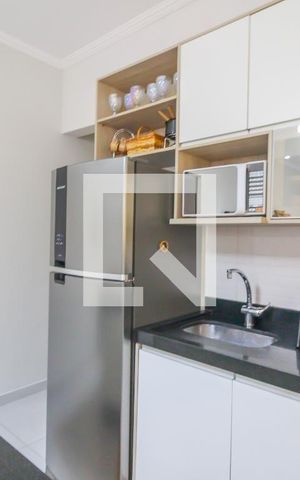 Casa à venda com 70m², 2 quartos e 2 vagas