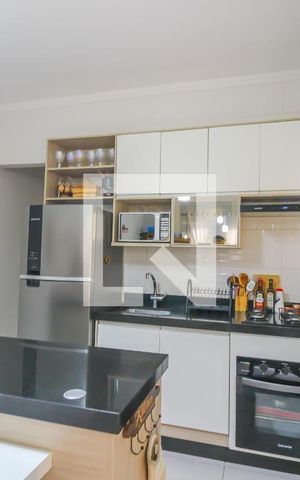 Casa à venda com 70m², 2 quartos e 2 vagas