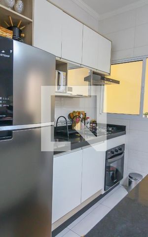 Casa à venda com 70m², 2 quartos e 2 vagas