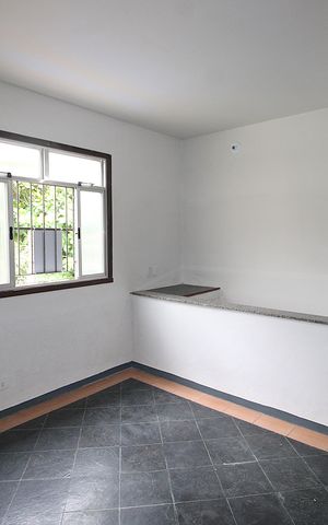 Casa para alugar com 65m², 2 quartos e sem vagaSala