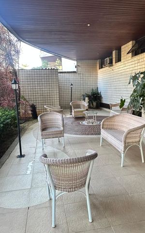 Apartamento à venda com 100m², 3 quartos e 2 vagas Apartamento à venda com 100m², 3 quartos e 2 vagasÁrea externa