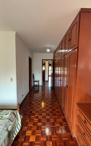 Apartamento à venda com 140m², 3 quartos e 2 vagas Apartamento à venda com 140m², 3 quartos e 2 vagasSuite