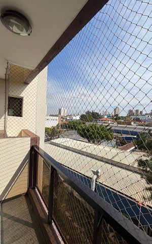 Apartamento à venda com 140m², 3 quartos e 2 vagas Apartamento à venda com 140m², 3 quartos e 2 vagasVaranda Sala