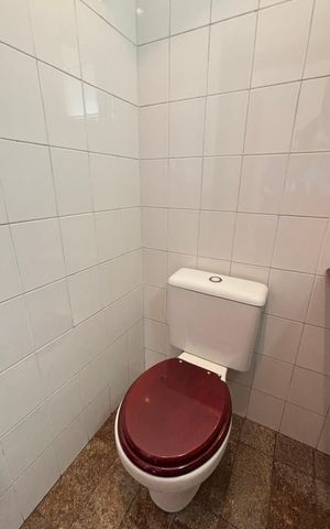 Apartamento à venda com 140m², 3 quartos e 2 vagas Apartamento à venda com 140m², 3 quartos e 2 vagasLavabo
