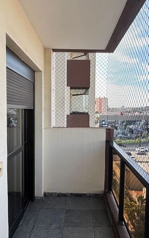 Apartamento à venda com 140m², 3 quartos e 2 vagas Apartamento à venda com 140m², 3 quartos e 2 vagasQuarto 2 Varanda