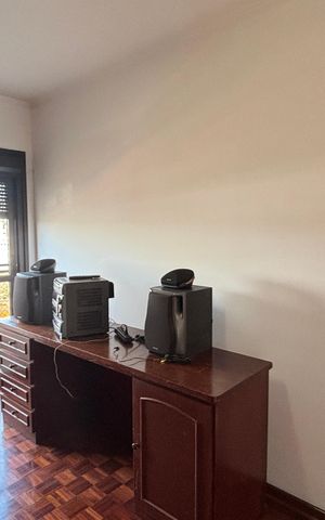 Apartamento à venda com 140m², 3 quartos e 2 vagas Apartamento à venda com 140m², 3 quartos e 2 vagasQuarto 1