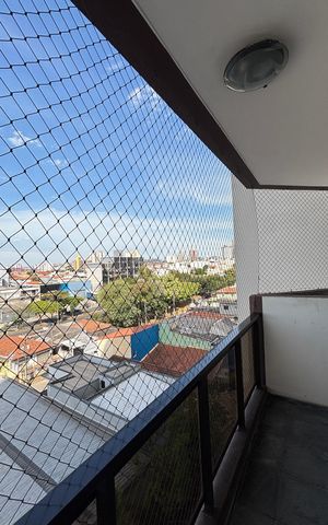 Apartamento à venda com 140m², 3 quartos e 2 vagas Apartamento à venda com 140m², 3 quartos e 2 vagasQuarto 1 Varanda