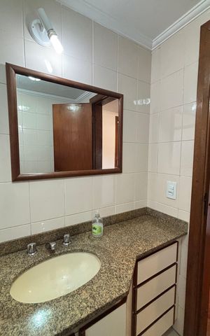 Apartamento à venda com 140m², 3 quartos e 2 vagas Apartamento à venda com 140m², 3 quartos e 2 vagasBanheiro