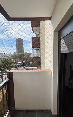 Apartamento à venda com 140m², 3 quartos e 2 vagas Apartamento à venda com 140m², 3 quartos e 2 vagasSuite Varanda