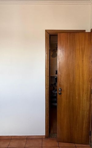 Apartamento à venda com 140m², 3 quartos e 2 vagas Apartamento à venda com 140m², 3 quartos e 2 vagasQuarto da Área de Serviço