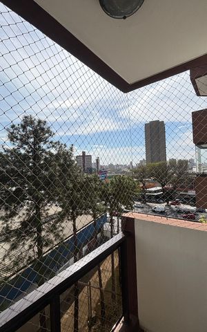 Apartamento à venda com 140m², 3 quartos e 2 vagas Apartamento à venda com 140m², 3 quartos e 2 vagasSuite Varanda