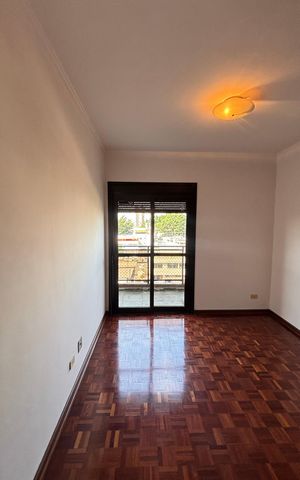 Apartamento à venda com 140m², 3 quartos e 2 vagas Apartamento à venda com 140m², 3 quartos e 2 vagasQuarto 2