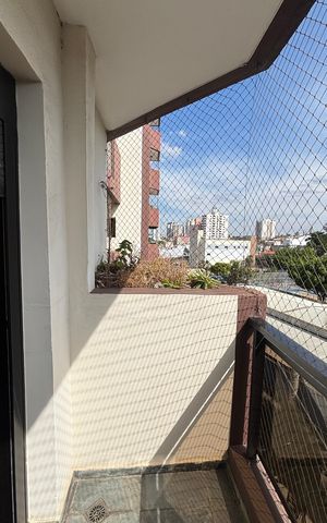 Apartamento à venda com 140m², 3 quartos e 2 vagas Apartamento à venda com 140m², 3 quartos e 2 vagasSuite Varanda