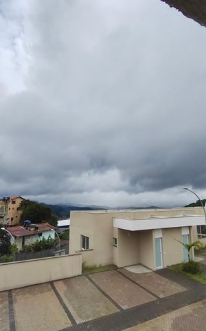 Casa de condomínio à venda com 116m², 3 quartos e 2 vagas