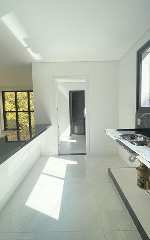 Apartamento à venda com 106m², 3 quartos e 2 vagasCozinha