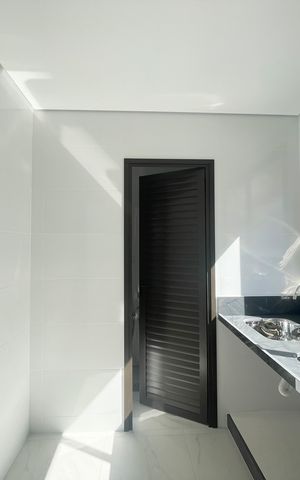 Apartamento à venda com 106m², 3 quartos e 2 vagasÁrea de serviço