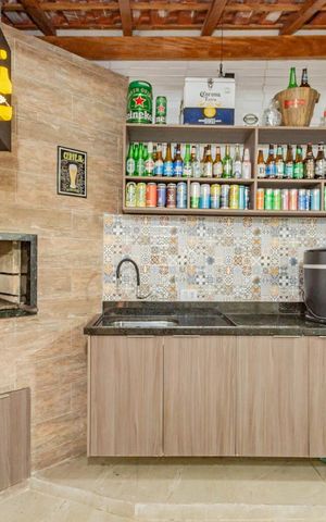 Casa à venda com 150m², 3 quartos e 3 vagasÁrea de Serviço