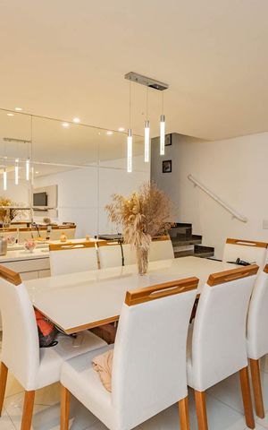 Casa à venda com 150m², 3 quartos e 3 vagasSala