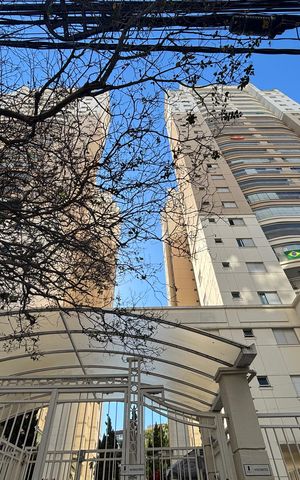 Apartamento à venda com 150m², 3 quartos e 2 vagas Apartamento à venda com 150m², 3 quartos e 2 vagasFachada