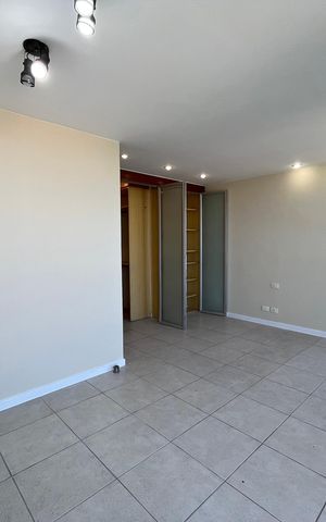 Apartamento para alugar com 198m², 3 quartos e 2 vagas Apartamento para alugar com 198m², 3 quartos e 2 vagasSuíte 2