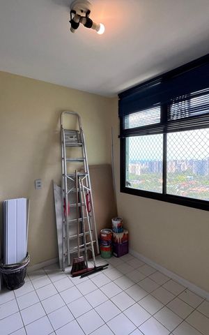 Apartamento para alugar com 198m², 3 quartos e 2 vagas Apartamento para alugar com 198m², 3 quartos e 2 vagasQuarto de serviço