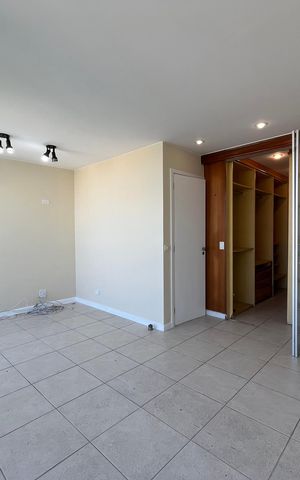 Apartamento para alugar com 198m², 3 quartos e 2 vagas Apartamento para alugar com 198m², 3 quartos e 2 vagasSuíte 2