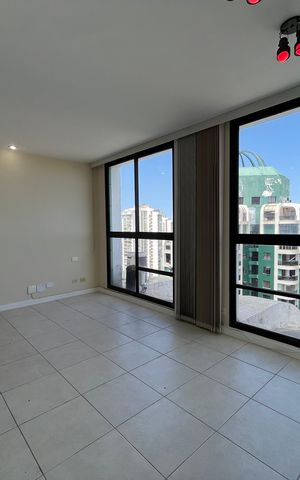 Apartamento para alugar com 198m², 3 quartos e 2 vagas Apartamento para alugar com 198m², 3 quartos e 2 vagasSuíte 2