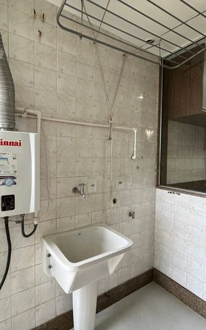 Apartamento para alugar com 198m², 3 quartos e 2 vagas Apartamento para alugar com 198m², 3 quartos e 2 vagasÁrea de serviço