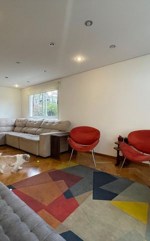 Apartamento à venda com 170m², 4 quartos e 3 vagas Apartamento à venda com 170m², 4 quartos e 3 vagasSala