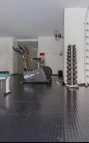Apartamento à venda com 170m², 4 quartos e 3 vagas Apartamento à venda com 170m², 4 quartos e 3 vagasÁrea comum - Academia