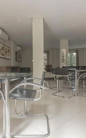 Apartamento à venda com 170m², 4 quartos e 3 vagas Apartamento à venda com 170m², 4 quartos e 3 vagasÁrea comum - Salão de festas