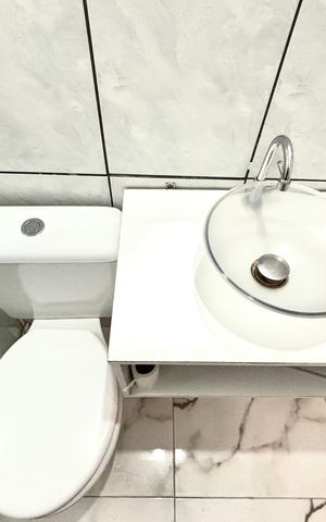 Casa para alugar com 100m², 2 quartos e 1 vagaBanheiro 1
