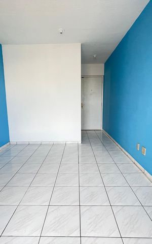 Apartamento para alugar com 65m², 2 quartos e 1 vaga Apartamento para alugar com 65m², 2 quartos e 1 vagaSala