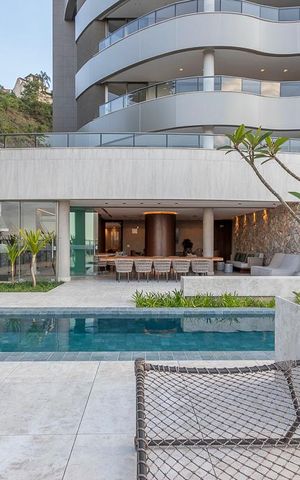 Apartamento à venda com 241m², 4 quartos e 4 vagasÁrea comum