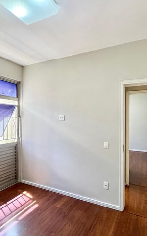 Apartamento para alugar com 130m², 3 quartos e 1 vaga Apartamento para alugar com 130m², 3 quartos e 1 vagaQuarto