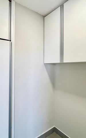 Apartamento para alugar com 130m², 3 quartos e 1 vaga Apartamento para alugar com 130m², 3 quartos e 1 vagaQuarto de serviço