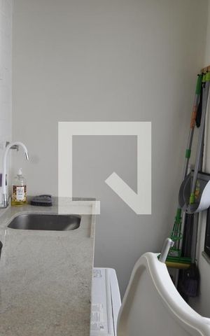 Apartamento para alugar com 70m², 2 quartos e sem vaga